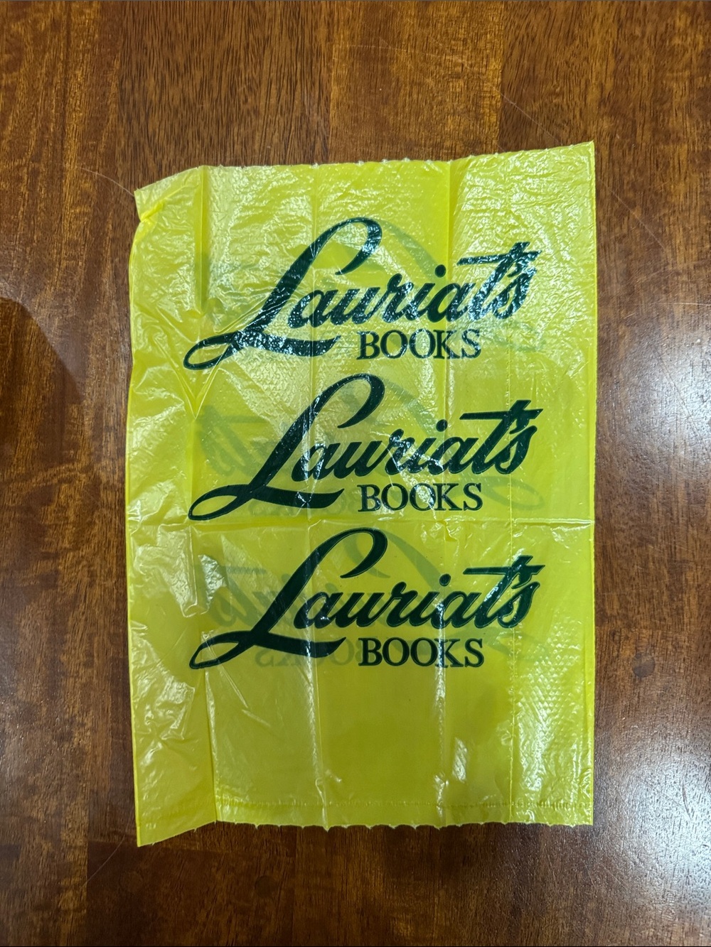 VTG 1980s Lauriat’s Books Boston Yellow Plastic Shopping Bag Retro Nostalgia